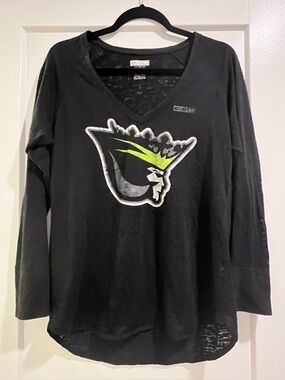 WHL - Edmonton Oil Kings, CCM Black Long Sleeve V-Neck Tee, women’s size L